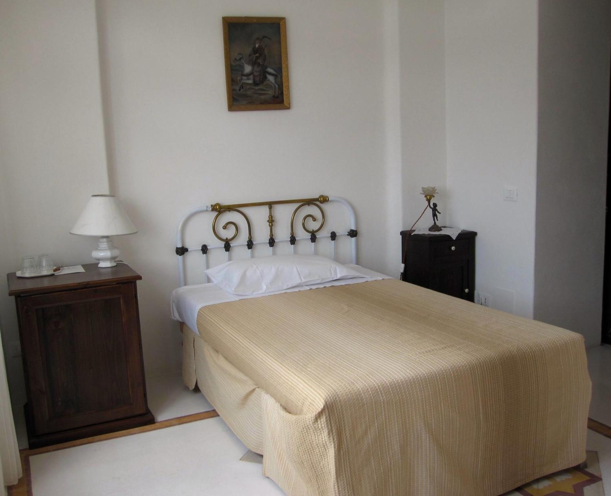 Hotel Santa Marina Antica Foresteria Santa Marina Salina Eksteriør billede