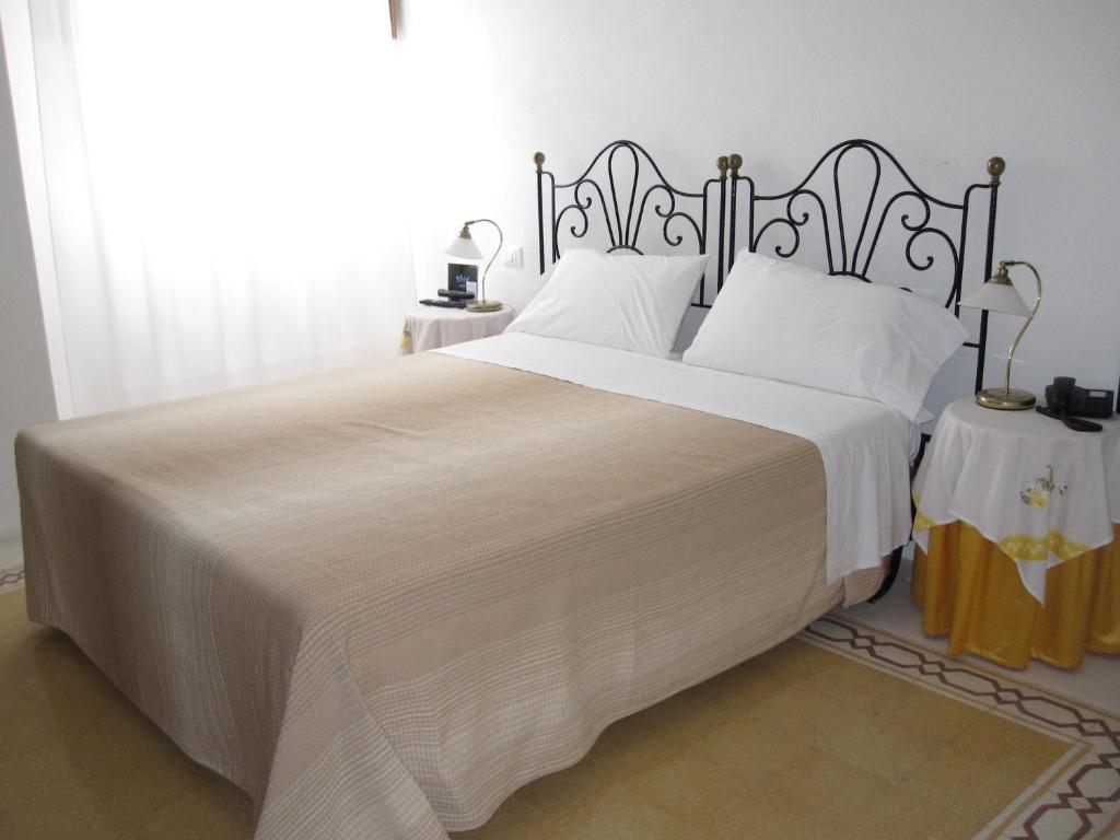 Hotel Santa Marina Antica Foresteria Santa Marina Salina Værelse billede