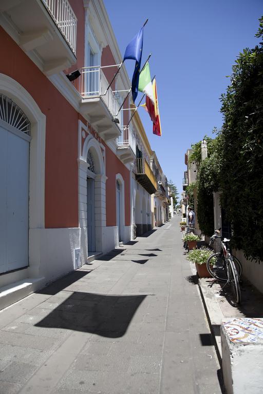 Hotel Santa Marina Antica Foresteria Santa Marina Salina Eksteriør billede