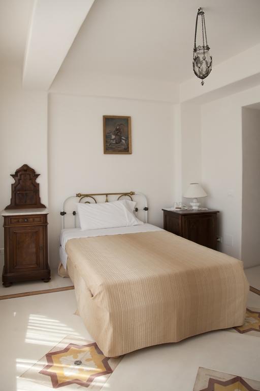 Hotel Santa Marina Antica Foresteria Santa Marina Salina Eksteriør billede